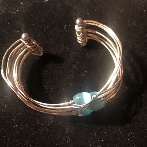 ⭐️BEAUTIFUL SILVER AND TURQUOISE BRACELET